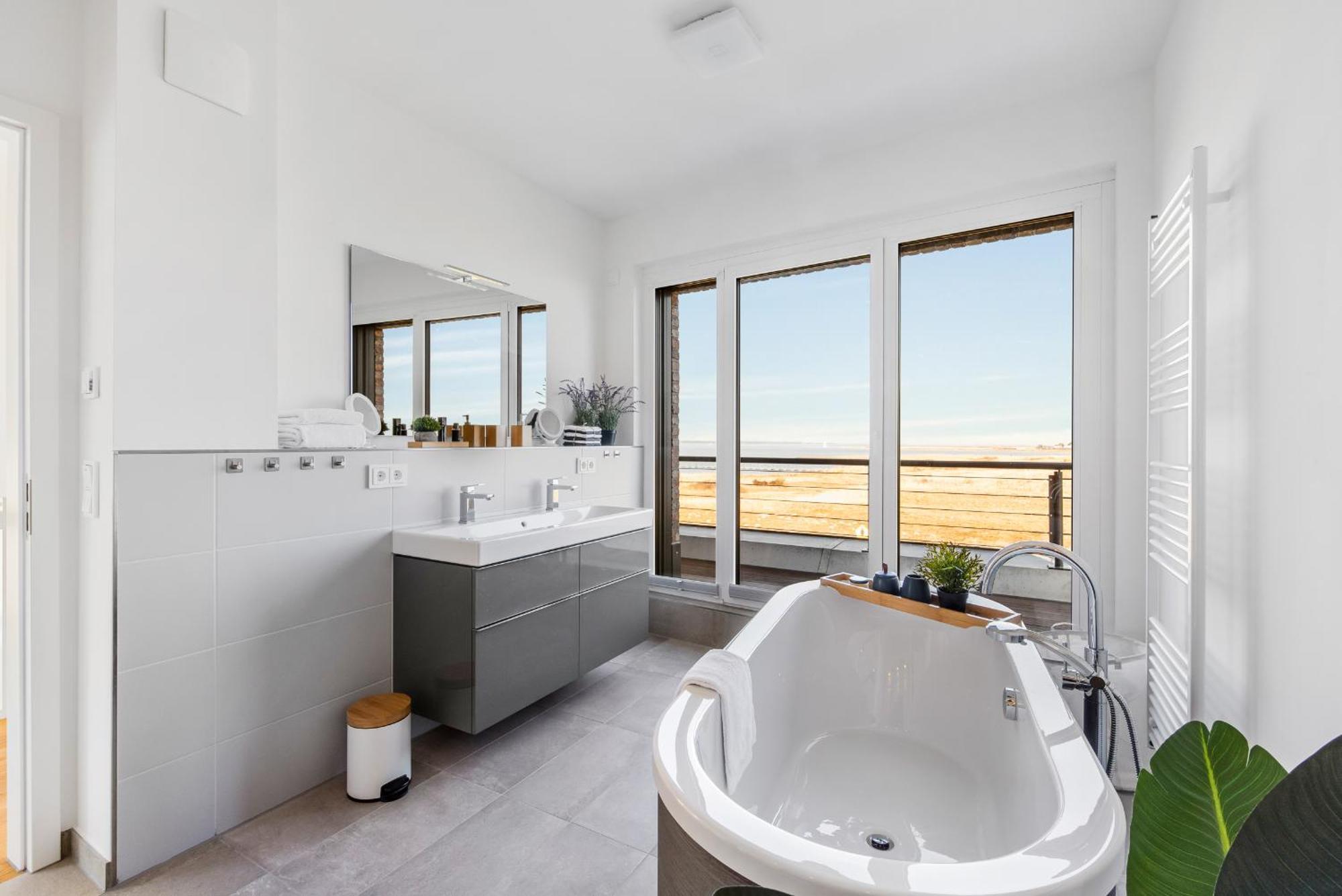 Villa King Erste Lage, Dachterrasse, Meerblick, Carport, Kamin, Sauna, Terrasse, Aussenrolllaeden Олпениц Екстериор снимка