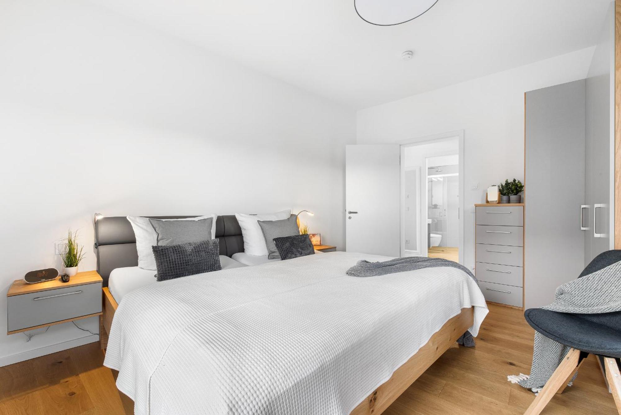 Villa King Erste Lage, Dachterrasse, Meerblick, Carport, Kamin, Sauna, Terrasse, Aussenrolllaeden Олпениц Екстериор снимка