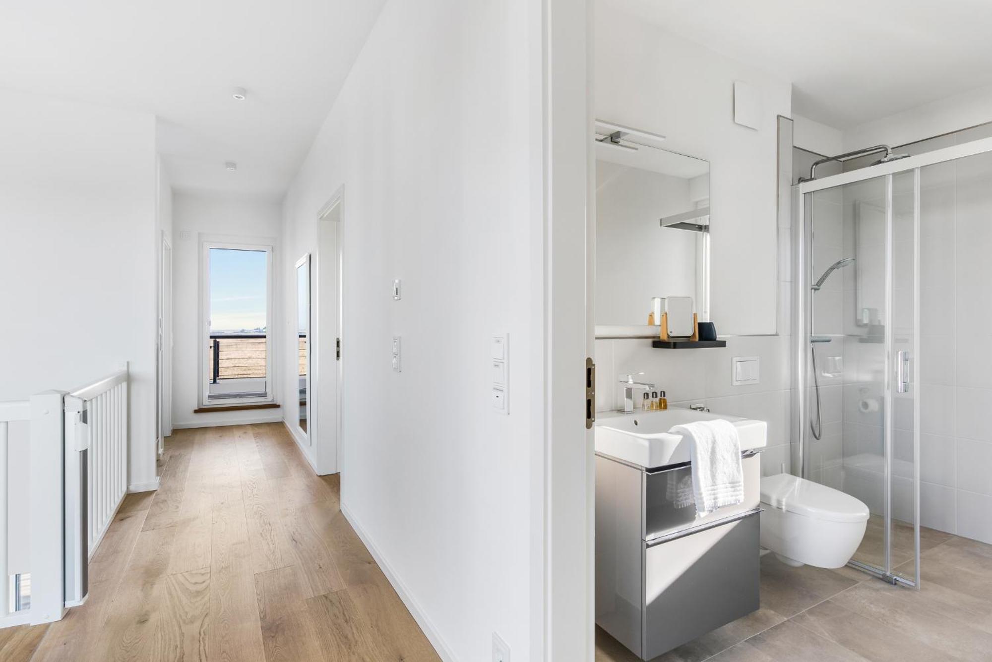Villa King Erste Lage, Dachterrasse, Meerblick, Carport, Kamin, Sauna, Terrasse, Aussenrolllaeden Олпениц Екстериор снимка